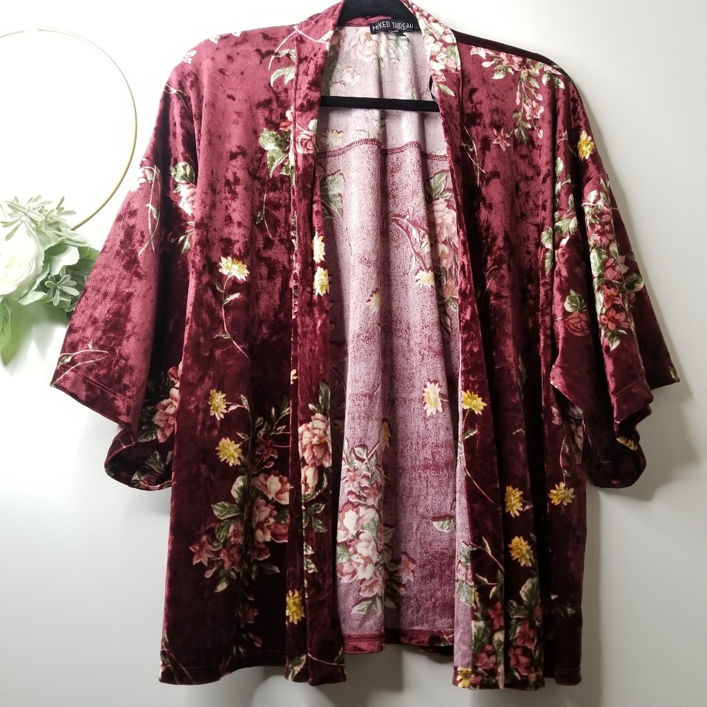 Mixed Threads Kimono Velvet Burgundy Medium